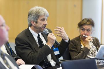 Professor Eamonn Maher, Professor Shirley Hodgson 